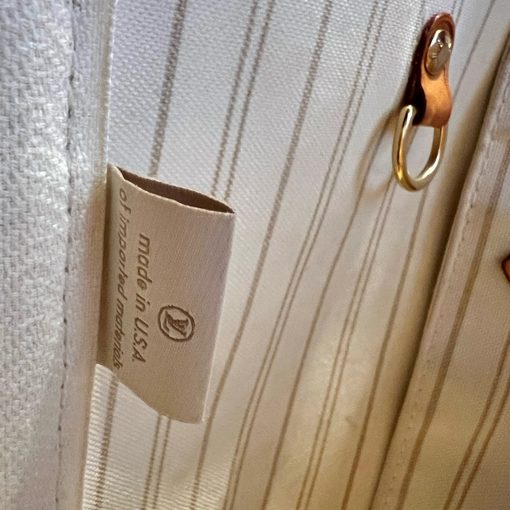 Louie Vuitton Neverfull MM *comes with box and dust bag* - Picture 5 of 10